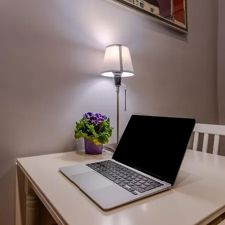 Acquario A 200m Prestigioso Loft In Centro Con Wifi Apartment